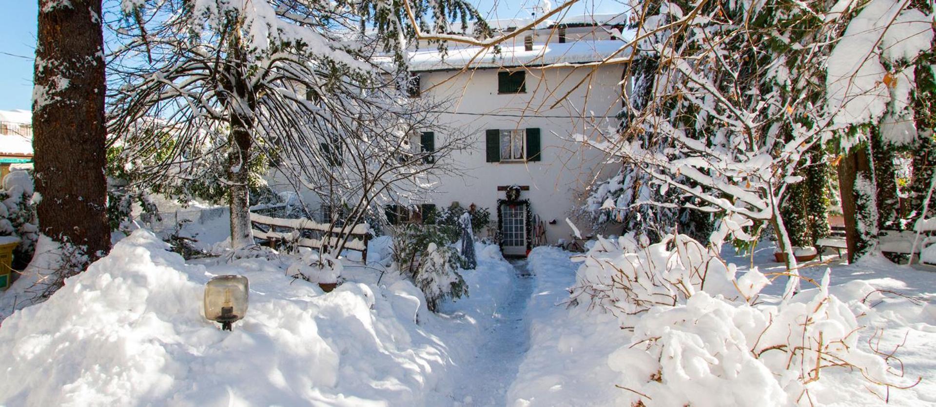 Villa Fedora Lizzano In Belvedere Eksteriør bilde